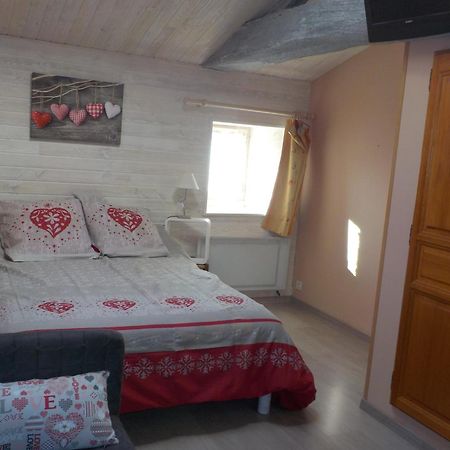 Au Coeur De La Nature Saint-Malo-du-Bois Zewnętrze zdjęcie