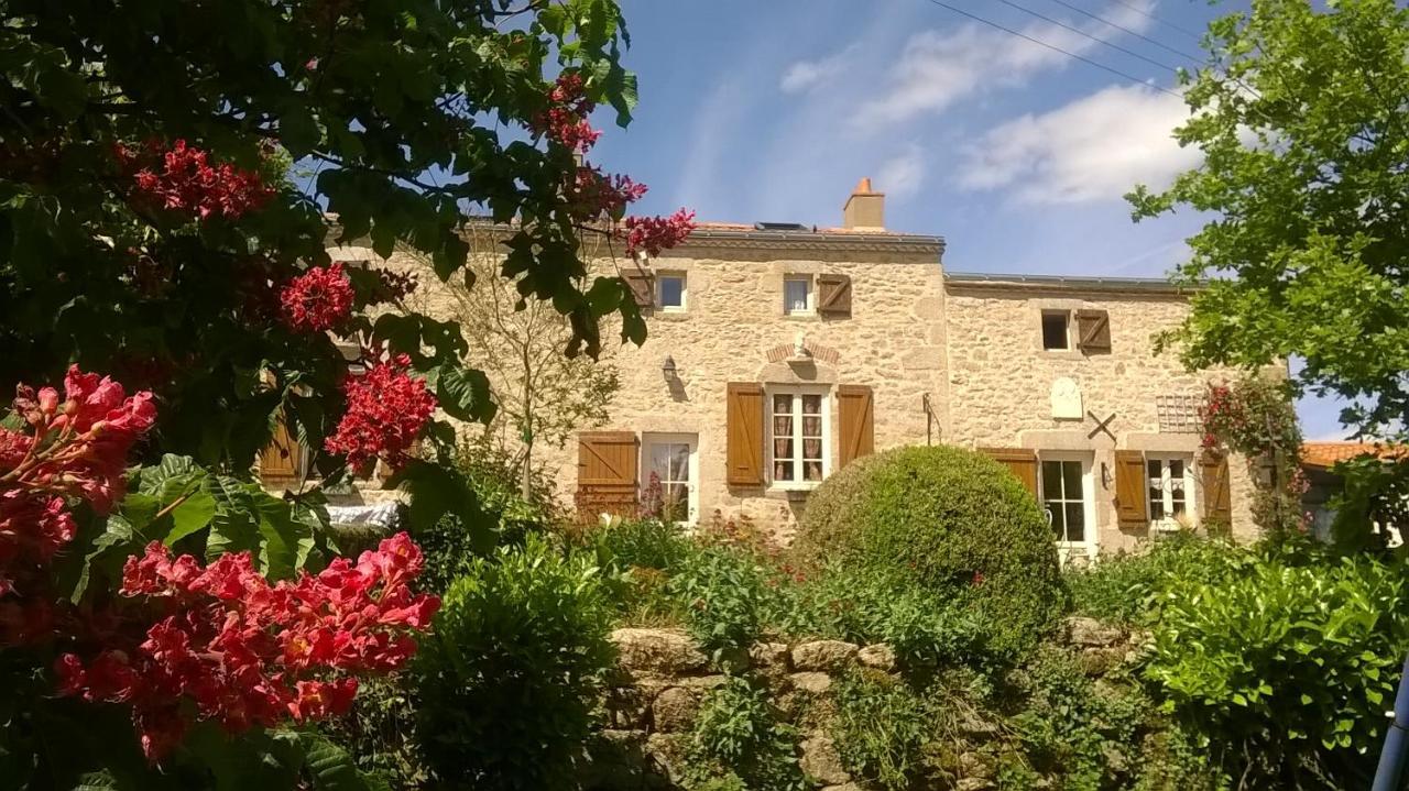 Au Coeur De La Nature Saint-Malo-du-Bois Zewnętrze zdjęcie