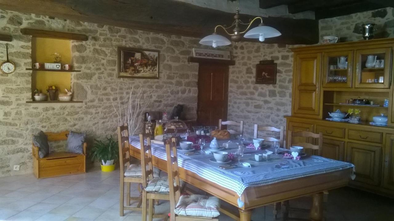 Au Coeur De La Nature Saint-Malo-du-Bois Zewnętrze zdjęcie